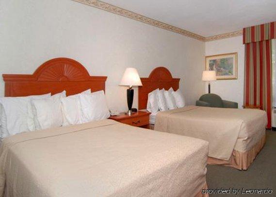 威廉斯堡历史区拉昆塔酒店及套房 客房 照片